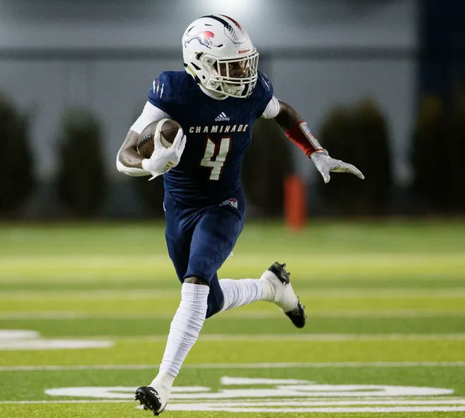 The South Florida High School Sports Radio Show powered by @UHealthSports, @AutoNation & @SBLiveFL Tonight (8-10) on @560WQAM – Hollywood Chaminade-Madonna WR/DB Edwin Joseph talks Lions at 8:20. @Nadeboyz @JosephEdwinnn @Dameon8