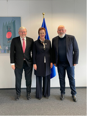 Australian Embassy, Brussels tweet media