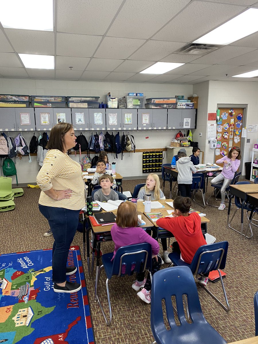 Laura Hodge tweet media