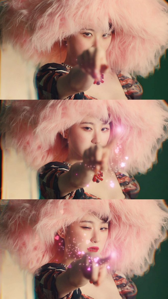 HUSH RUSH on the stage #이채연 #leechaeyeon