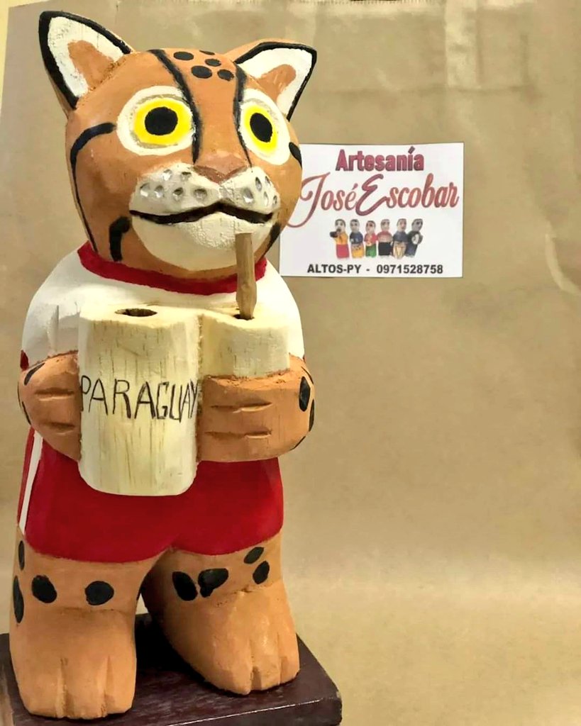 Tirika tallado en madera 😍🇵🇾

En la ciudad de Altos un destacado artesano llamado José Escobar ofrece esta escultura en madera, considerada como la mejor mascota de la historia de los Juegos <a href="/odesurmedia/">ODESUR</a> <a href="/asu2022oficial/">Asunción 2022</a>.