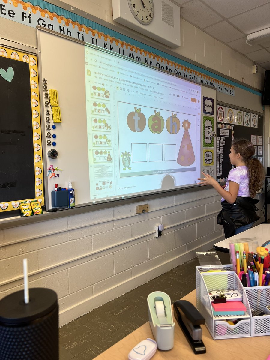 MissMusto29's tweet photo. Working hard on our ‘short a’ CVC words!🍎✏️ #SpartanPride #OTESpride #SpartanLegacy https://t.co/NIkPvVzzO0