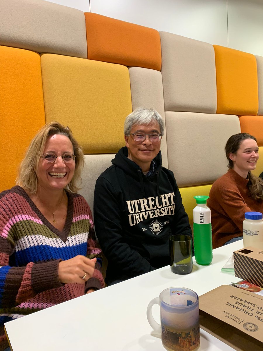s_vanwees's tweet photo. Our lab @utrechtpmi hosted Fumi(aki) Katagiri for three weeks. Such a wonderful and bright person, now looking sharp in his UU hoodie https://t.co/N4FXXS3Vjj