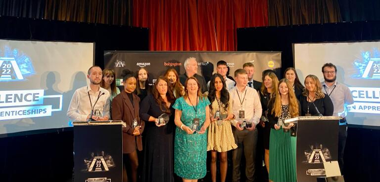 Apprenticeships's tweet photo. Week two of the #AppAwards22 regional ceremonies started today in the West Midlands. 
Join us in applauding all those that featured in today's ceremony, and check the comments to meet the winners 👇 https://t.co/3gZOxqYcbg