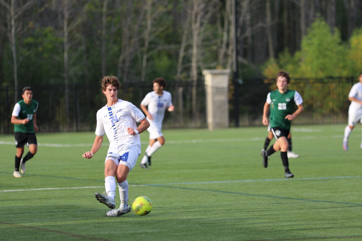 Home action for @CUWSoccer!
⚽️ vs Marian at 4:00pm!
📈 cuwfalcons.com/sports/msoc/20…
📽 cuwfalcons.com/links/g4jig5
#️⃣ #d3soc #NACCtion #CUWsoarsHigher