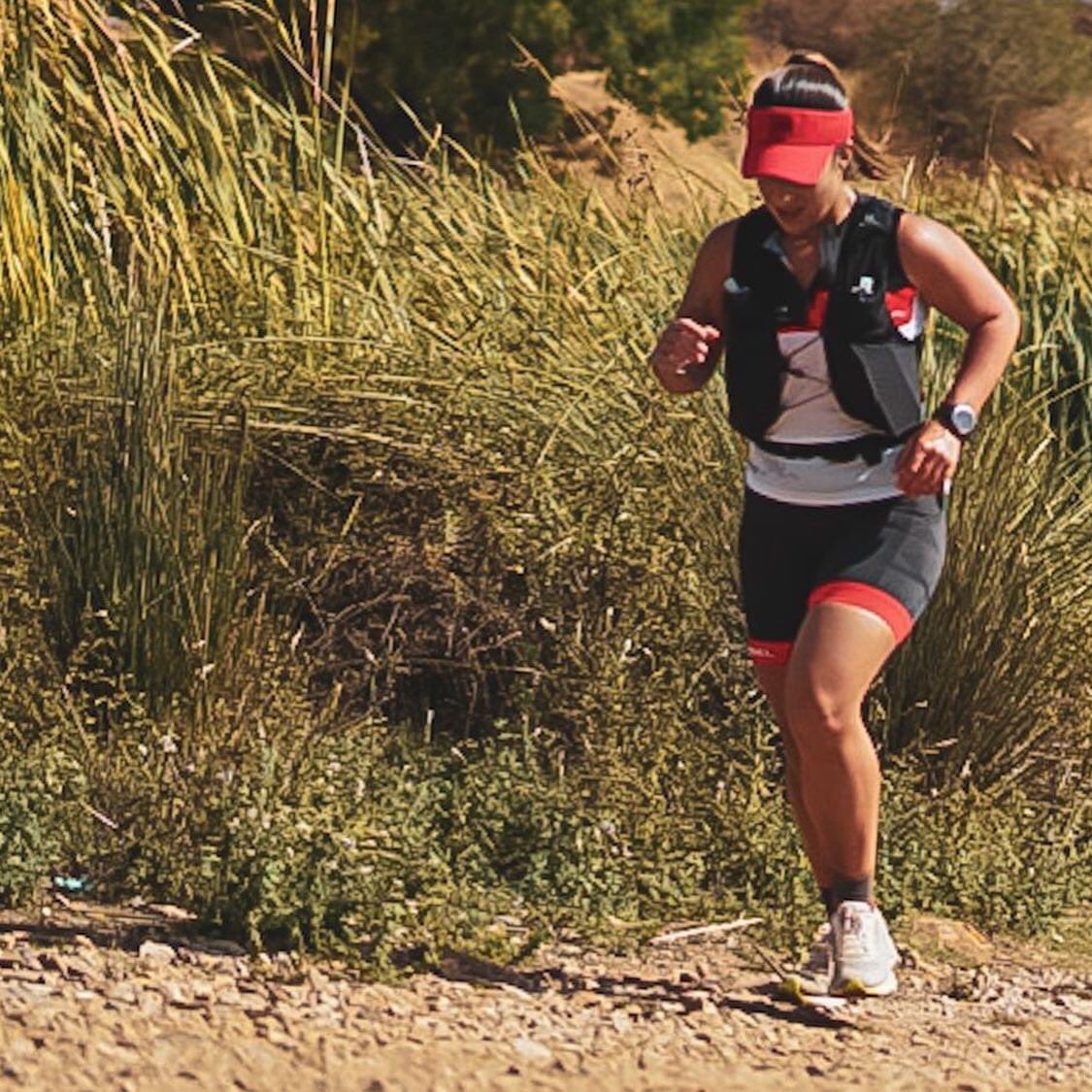 RunningwayTT's tweet photo. Nuestra compañera @RaquelSanchez95 volvió a subirse a un podio (algo a lo que nos tiene acostumbrados).
3ª clasificada en el XIII TRAIL TURDETANIA (54K) https://t.co/IqgeQJEtrC