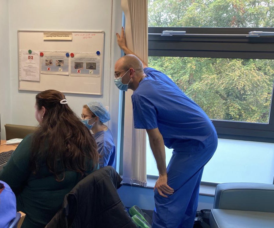 AnnaLittlejohns's tweet photo. It’s started! First patient recruited to @StudySapphire at @MidYorkshireNHS! 999 to go…. @Sarahbu16896185  @Tinygiraffes @DosMyht @MYorksResearch @MyhtTheatres @MY_LenRichards https://t.co/skTciqbJKW