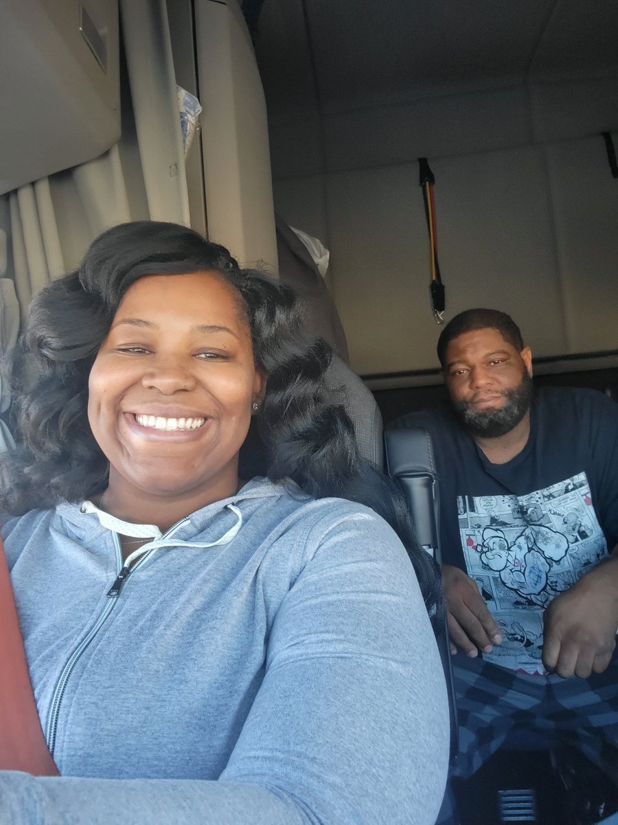 NationalCI's tweet photo. Outstanding couple named Drivers of the Month at the "Elite' fleet. Ebony and Eric Eady are now finalist for Driver of the Year and the $10,000 that goes to the winner! #drivenci #topdrivers #CDL https://t.co/w0FTkGk3Zn