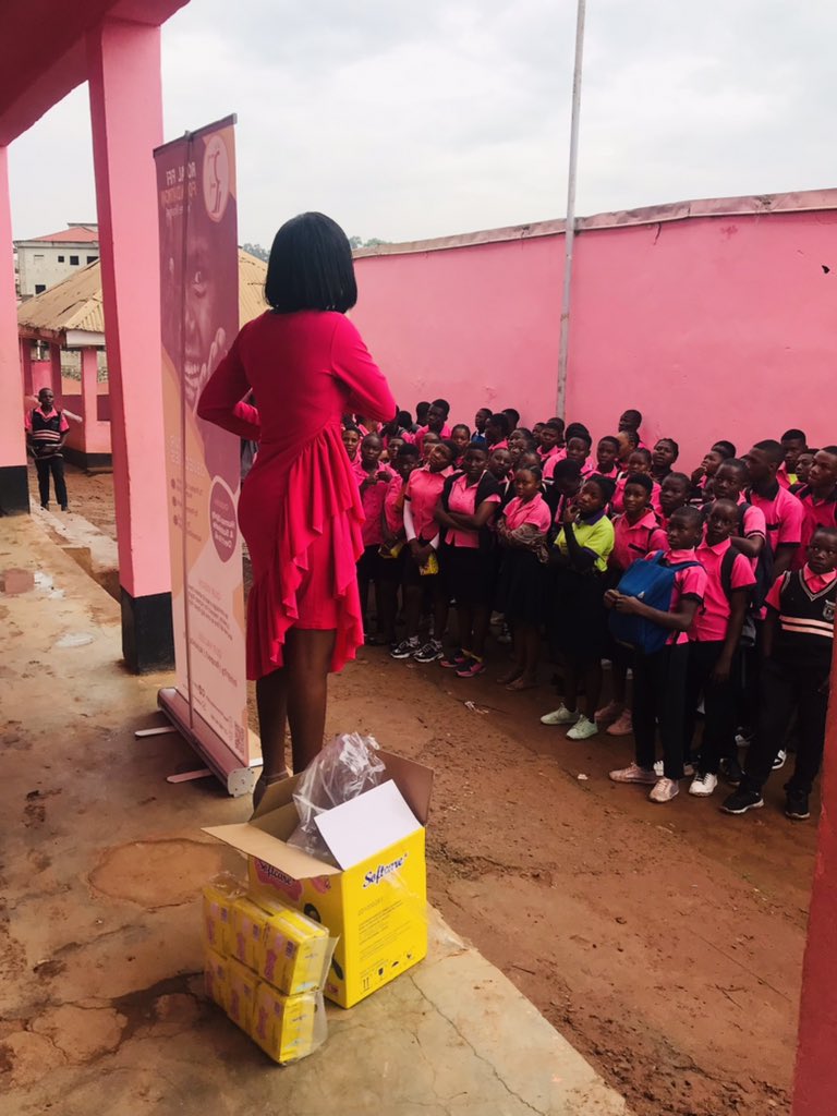EmiliaBucha's tweet photo. It is important to make people break all myths on menstrual hygiene that’s a challenge Girls face.. to buy sanitary pads in public and they are mocked by boys. Boys today received sanitary pads to give their sisters/friends to see the importance of been a Girl.@unicefcameroon https://t.co/u7XzImqyKz