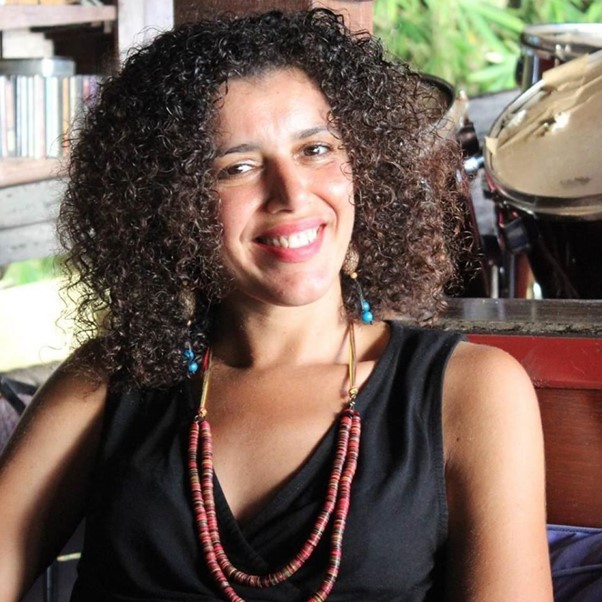 Le #fleuve comme symbole de renaissance et de purification : pour <a href="/LW_Rivers/">Living with Rivers</a>, entretien avec l'anthropologue et journaliste <a href="/SabahRAHMANI/">Sabah RAHMANI</a> sur le rapport des peuples autochtones à l'eau et aux fleuves.

C'est par ici ⤵
living-with-rivers.com/la-symbolique-…