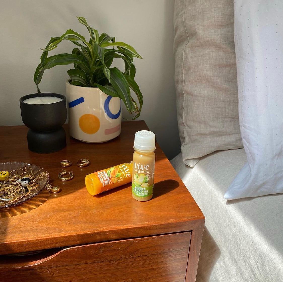 Vegan Action (@veganactionorg) on Twitter photo It's time for an immune system boost with a <a href="/vive_organic/">Vive Organic</a> shot or two. 😉 Pure Boost Turmeric and Pure Boost Ginger shots are strong and packed with fresh roots. Find them at Food Lion, Kroger, & Walmart. #certifiedvegan It's time for an immune system boost with a <a href="/vive_organic/">Vive Organic</a> shot or two. 😉 Pure Boost Turmeric and Pure Boost Ginger shots are strong and packed with fresh roots. Find them at Food Lion, Kroger, & Walmart. #certifiedvegan