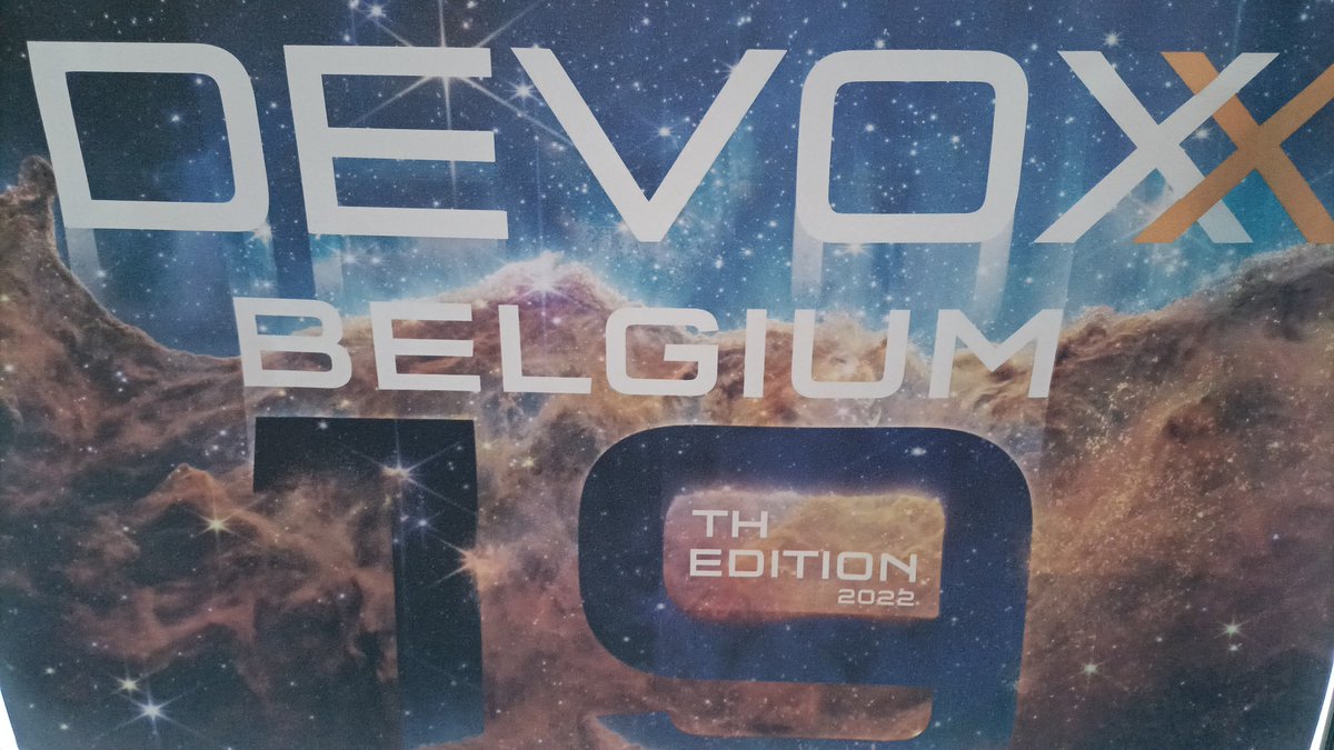 GeekSebG's tweet photo. happy to be back with @Devoxx, after a little break... Can't wait to see what awaits us in the Java ecosystem! https://t.co/vJSkjnvcP7