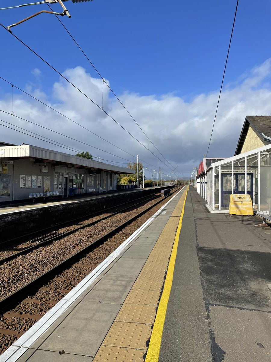 Plans quickly coming together for my time here in #Scotland! 🏴󠁧󠁢󠁳󠁣󠁴󠁿🤗 In 2 days I travel from Ayrshire to #Inverness where I’ll spend a few glorious days touring the Highlands! And, a sweet bonus will be attending <a href="/Writer_DG/">Diana Gabaldon</a> event at <a href="/EdenCourt/">Eden Court Highlands</a> !