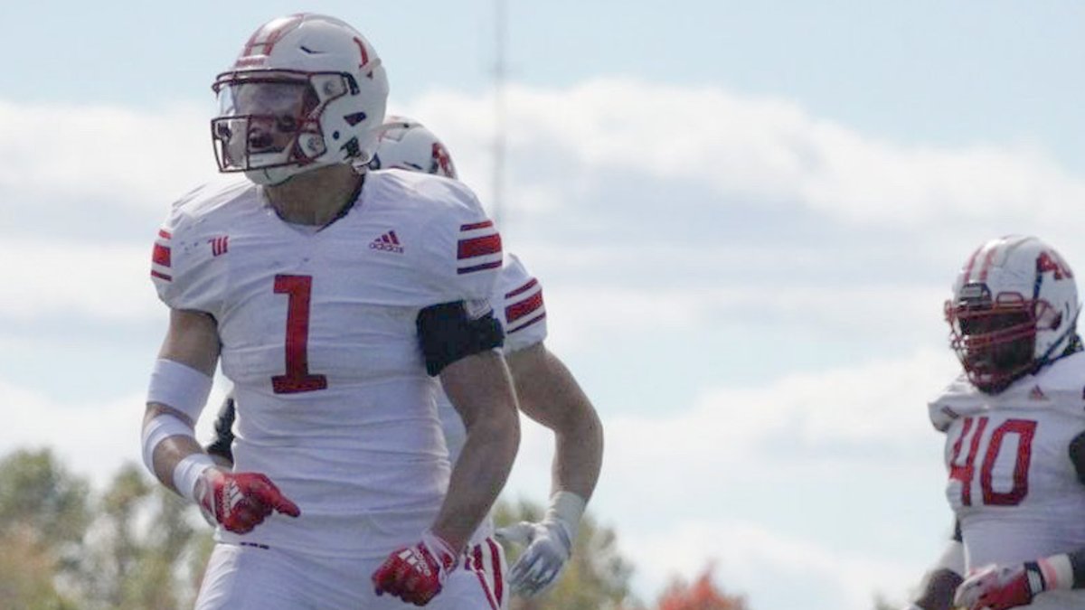 .<a href="/WittFootball/">Wittenberg Football</a> junior defensive back Anthony Pedro was named to the D3football.com Team of the Week! #NCACPride

📰 bit.ly/3Cp80Tt