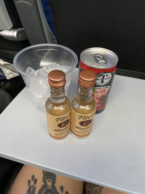 well well well if it isn&rsquo;t one of life&rsquo;s greatest pleasures https://t.co/qbOjytb7oA