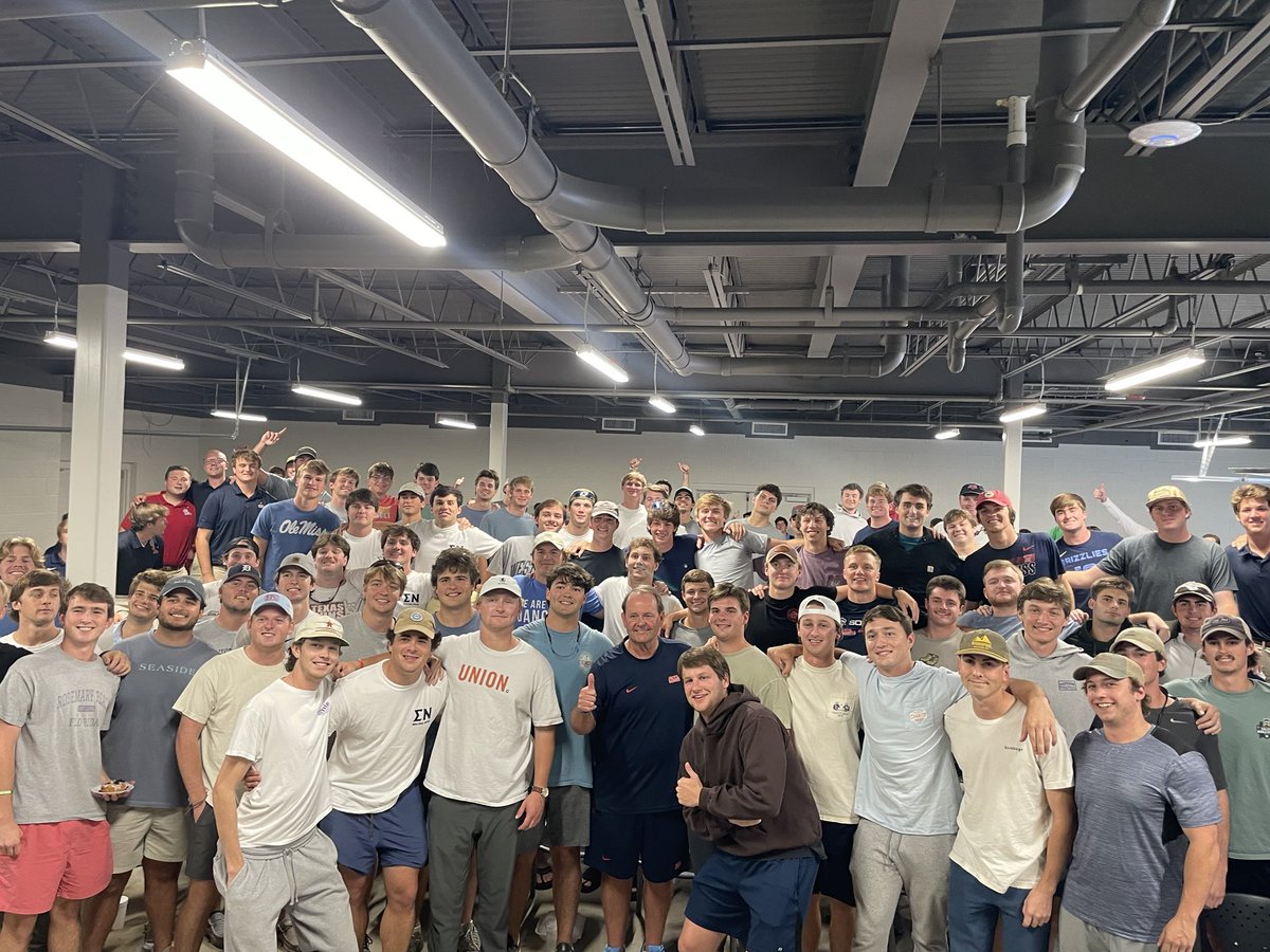 kermitdavisjr's tweet photo. What a group ⁦@OleMissSigmaNu⁩ / See you at Make Kermit Pay 10/25 Pavilion 5:30 🔴🔴🔴 https://t.co/LjBB0CDGFN