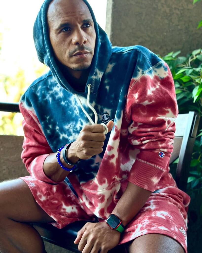 “Let’s Be Champions Today”, it starts w YOU. 

#MakeMoves #AloMoves #BodyWeightBootKAMP #RepresentationMatters #IAmTheDj #MoyalMade #Motivation #LifeStyle #Workouts #Travel #Music #Art #Community #Peace #Entertainment #BlackExcellence #ModernDayHippie instagr.am/p/CjlC0DArAuk/