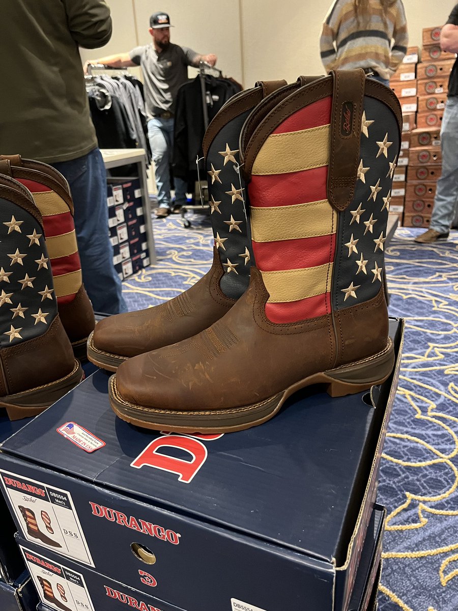 JackNewtonsShoe's tweet photo. Filing this expense under “YEE/HAW” cc: @jack_newton #cliocon https://t.co/VNENwbUzG2