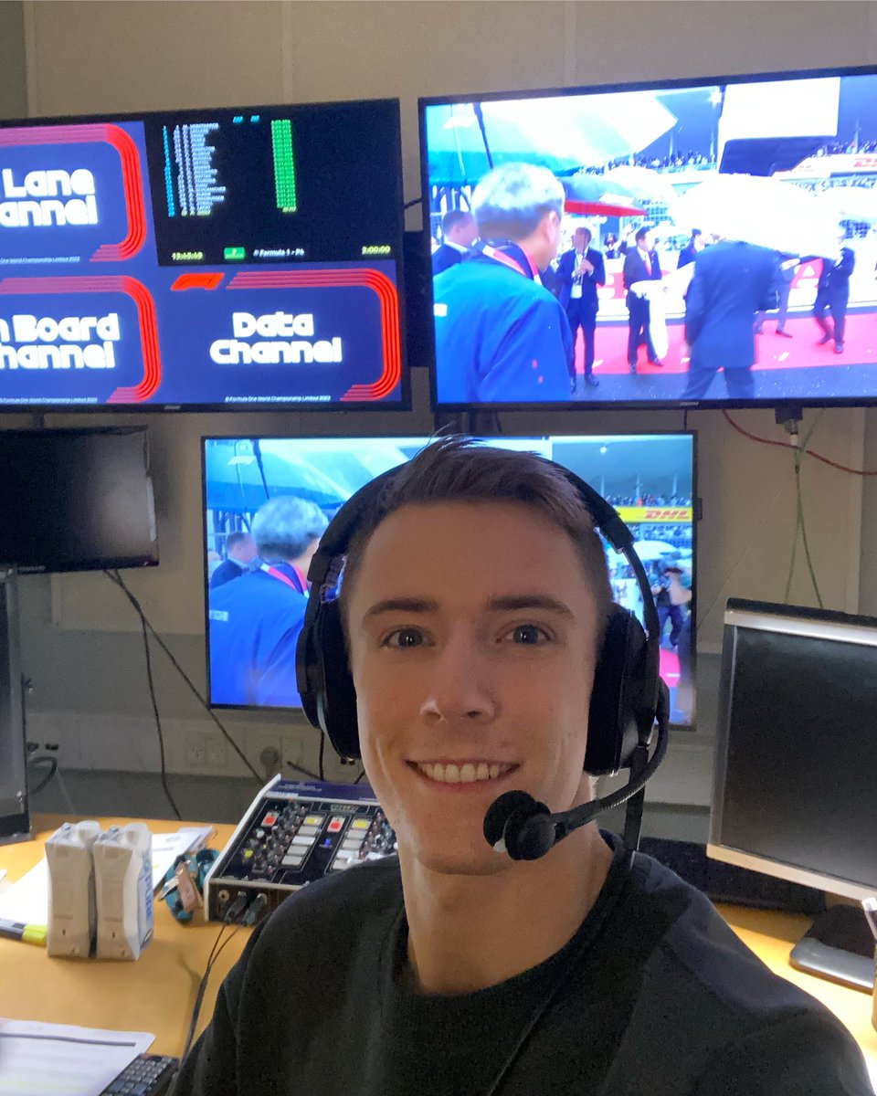 Last weekend I got the opportunity to commentate Formula 1 live on Danish TV with @TV3sportdk . It was a great experience and I have received so much positive feedback, so really thank you for that🙏🏼 if the timing is right, I will definitely do it again!🎤