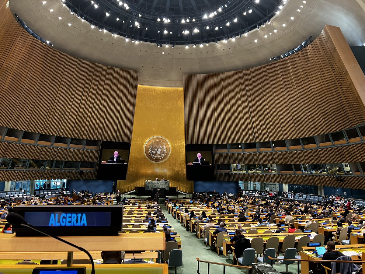 AlgeriaUNOG's tweet photo. تم اليوم بنيويوك أثناء اًجتماع الجمعية العامة  انتخاب الجزائر 🇩🇿 ب 178 صوة عضوا فى مجلس حقوق الإنسان لولاية 2023- 2025👏. ان هذا التتويج يعد ثقة مجددة فى الجزائر في سعيها لتجسيد حقوق الإنسان و لنضرتها و حكمتها في التفاعل مع القضايا الدولية ذات الصلة. https://t.co/tg5t3Eo0fU
