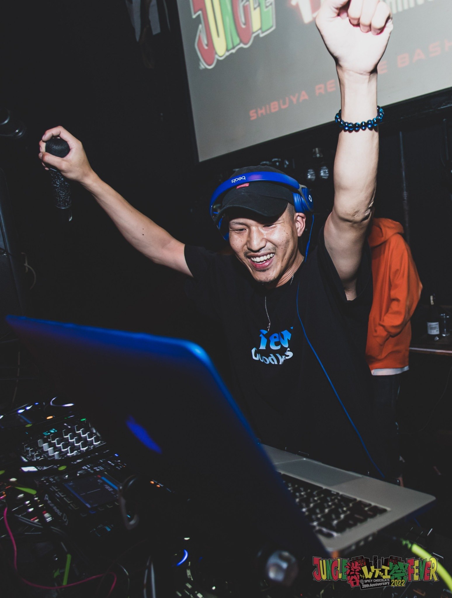 ダンスホール Twitter Search Twitter