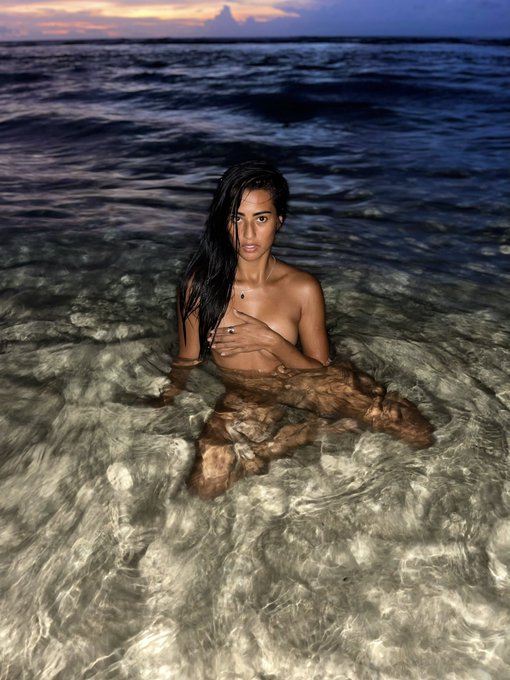 Nothing like swimming nude 🫶🏽 https://t.co/mSIpkkH8Dk ❤️&zwj;🔥 https://t.co/dXsGXICXqa<a href="/tag/onlyfans"class="tags"><span>#onlyfans</span></a>