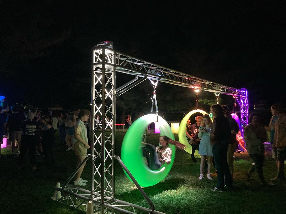 A little late to the party, but had a great Friday night visiting the <a href="/UNHSenate/">UNH Student Senate</a> reunion, <a href="/UofNH/">University of New Hampshire</a> Diversity Hall of Fame, and finally <a href="/UNH_MUB/">UNH MUB</a> Lawn on T.