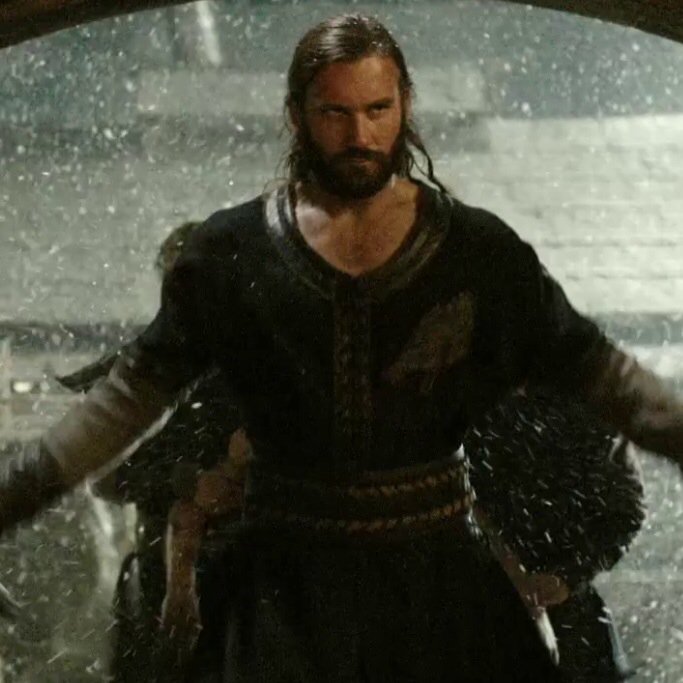 TheWitcherBoone's tweet image. Opening the doors, he stepped inside the tavern, leaving the snow behind him.  It had been a long trek and he was in need of ale, food and a bed free of rocks and icy ground.