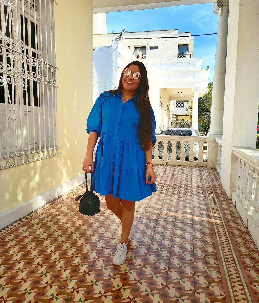 PalmeiraStore's tweet photo. Nuestra bolsita Gemas 💫 y ella,  @marye_santiago  nos parece que son el match perfecto!!!
Desliza ➡️ para ver los detalles de esta belleza. #hechoencolombia #hechoamano https://t.co/vdLfS3WWGV
