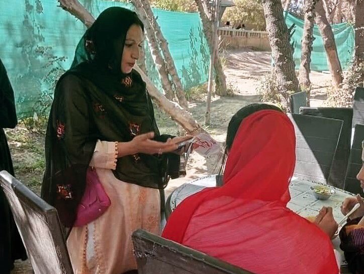 PYA1917's tweet photo. پروگریسو یوتھ الائنس, #بلوچستان کی جانب سے یونیورسٹی آف بلوچستان میں سیلاب زدہ طلبہ کی فیسوں کے خاتمے کے لیے احتجاجی تحریک اور پروگریسیو یوتھ الائنس، بلوچستان کے صوبائی کنونشن کے سلسلے میں PYA کے کارکنان کی جانب سے تنظیمی لیف لیٹس تقسیم کیے گئے۔

#JoinPYA #NoFeeForFloodAffected https://t.co/ZVEx9g3AOp