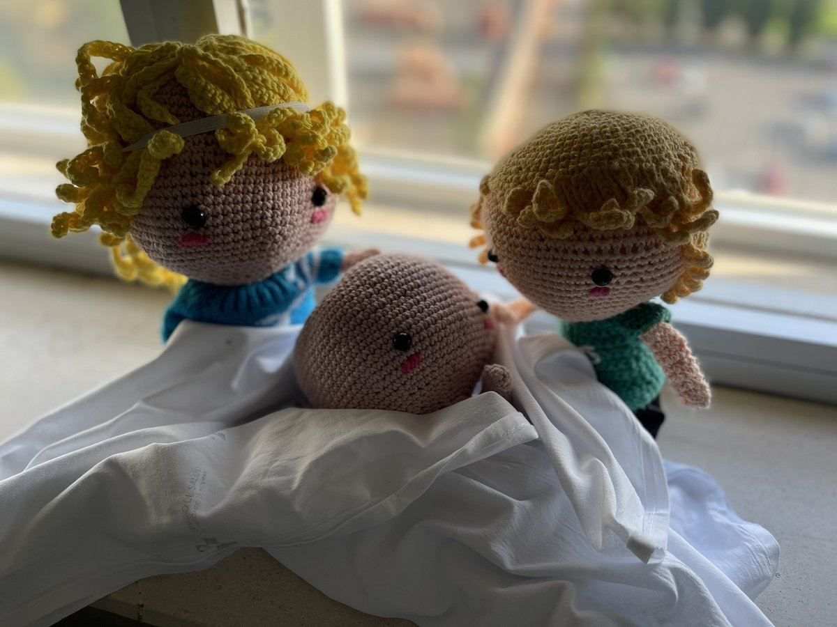 FormulaBele's tweet photo. A MiniSebi was born 🥰 #vettel #sebastianvettel #SV5 #teamvettel #iamf1 #iamcreativity #AstonMartinF1 #alwaysbelieveinseb #dankeseb #hospitaldays https://t.co/I4WohApJ6z
