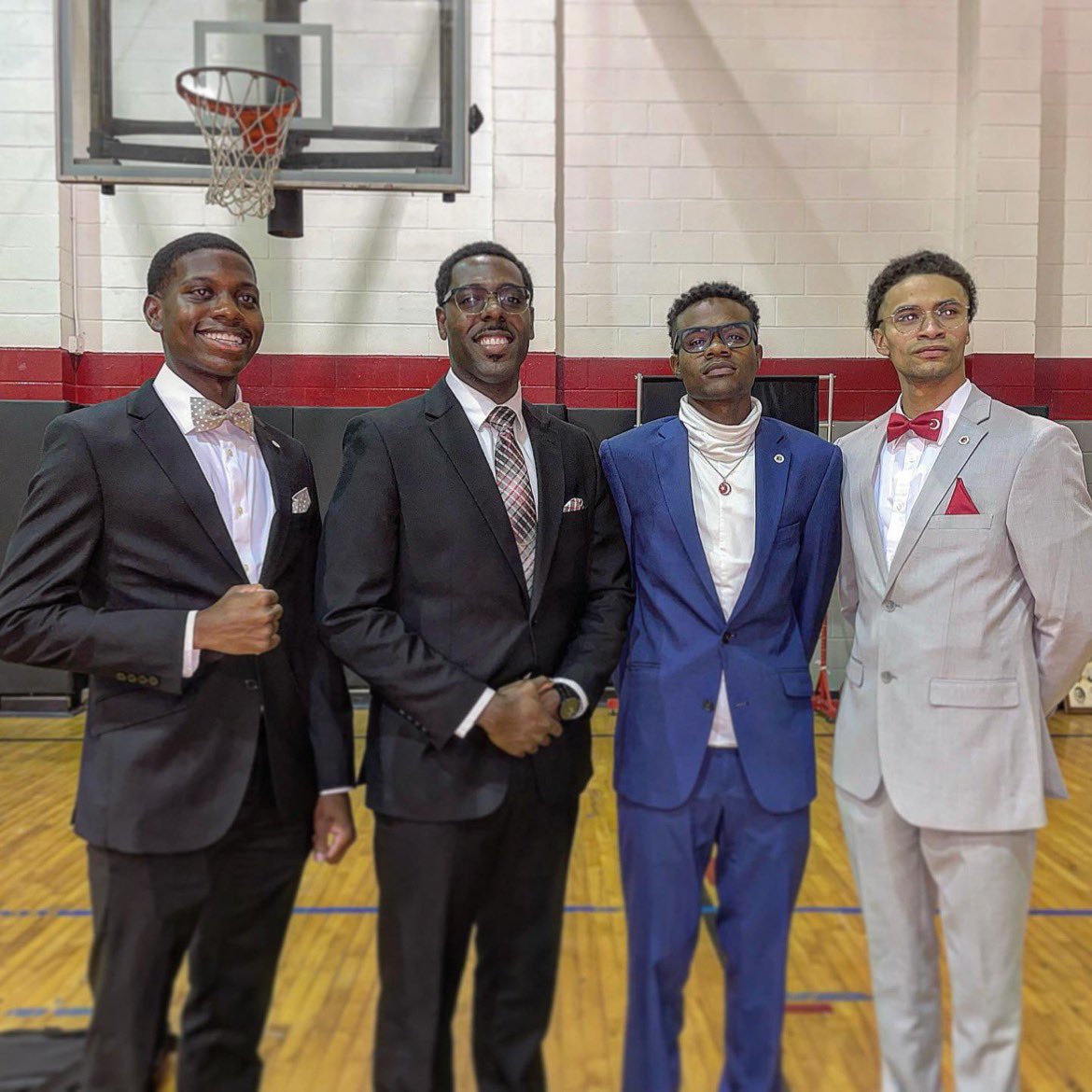 With the young gods ✊🏿 New brothers who finished up processing and are the newest members of the Nation of Islam 
#BrotherKingCam 

#blackatlanta #blackconciousness #wefollowfarrakhan #thenationofislam #blackmillennials #blackmillenials #farrakhan #louisfarrakhan