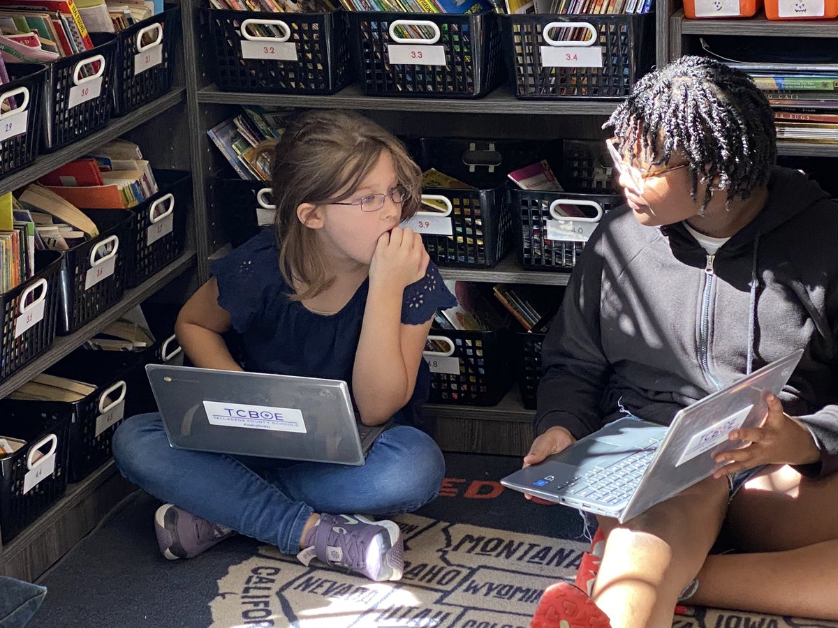 kimcmitch's tweet photo. Researching #invasivespecies without being scared of sketchy websites! Thank you #kiddle !! @SycamoreElem @AMKING91 https://t.co/75uvre8GhD