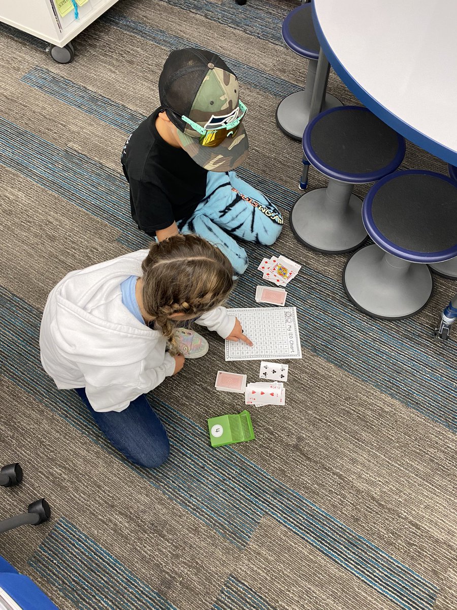 MrsWellsHB's tweet photo. Race to 120… practicing our number fluency can be fun https://t.co/h4g37NSbfV