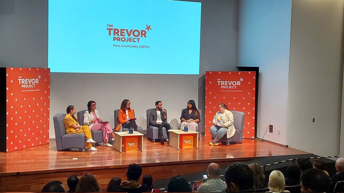 montenegrojluis's tweet photo. Llegó @TrevorProjectMx a México. 🏳️‍🌈🏳️‍⚧️👐 Gran labor para la atención de crisis y prevención de suicidio para juventudes LGBTQ+. / @TrevorProject, @IvanTagleDurand, @jabrambila, @AlejandraLeyTV. ¡Hoy más que nunca es hora de hacer comunidad! https://t.co/jammo5YQZM