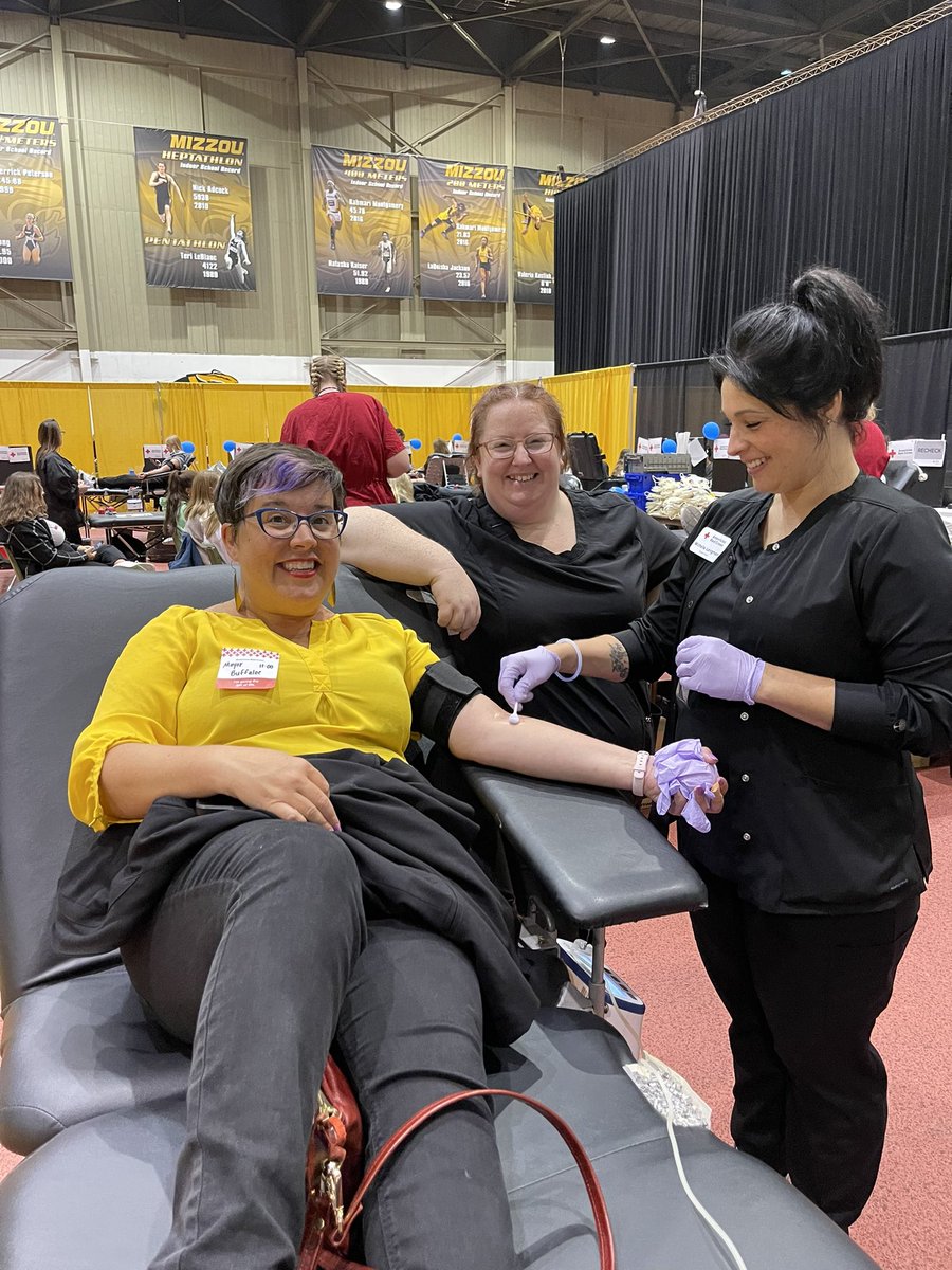 Thank you to Columbia Mayor <a href="/BarbaraBuffaloe/">Mayor Barbara Buffaloe</a> for donating today! We appreciate your heart of gold! ❤️🐯☝️