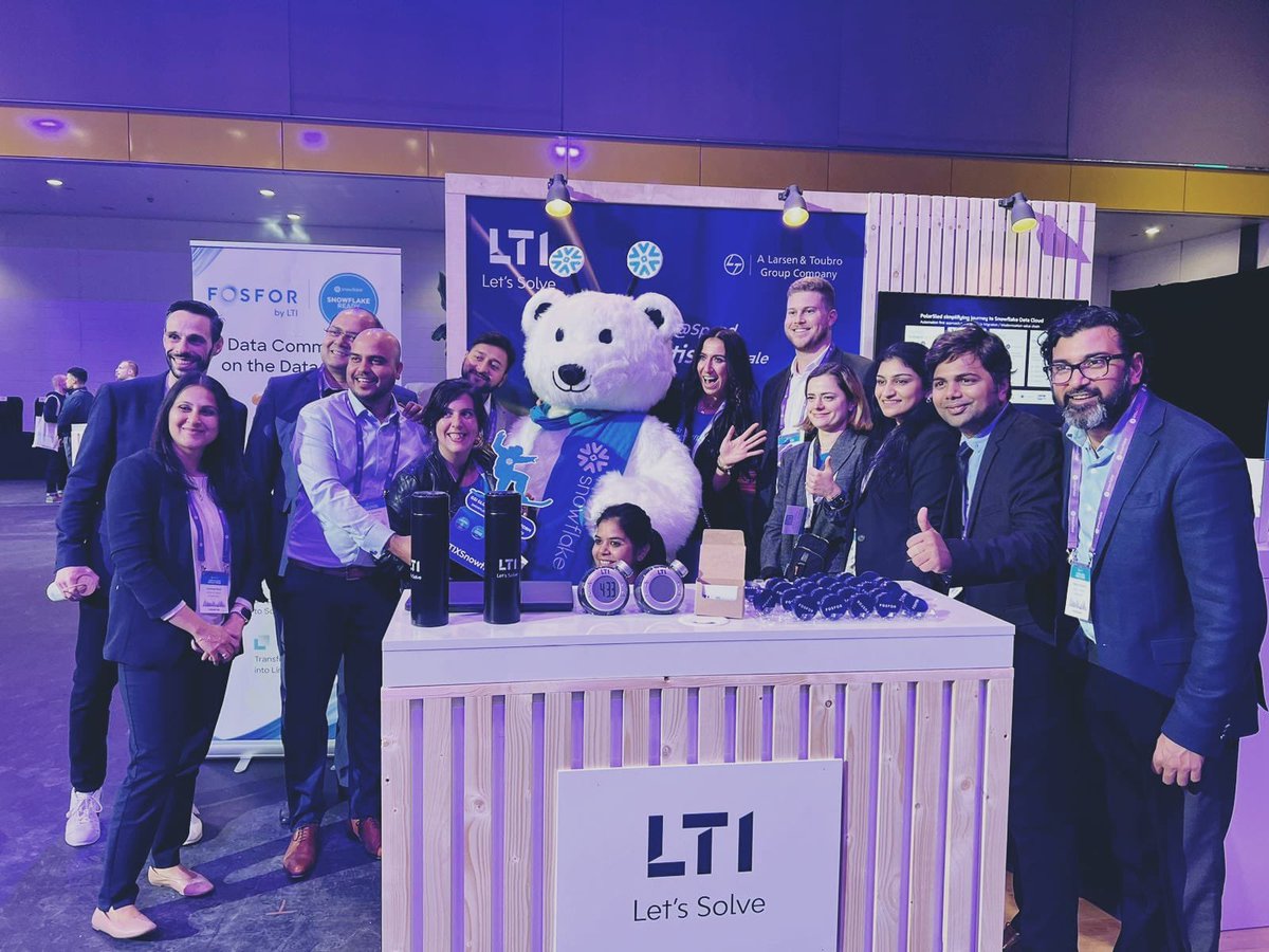 ltm_ofcl's tweet photo. We’re chuffed to bits after a fantastic day of engaging conversations with clients and partners at the @SnowflakeDB Data Cloud World Tour in London. Looking forward to making our next stop at Chicago! 

#LTIXSnowflake #SolvingwithData #DataCloudWorldTour #Snowflake #LetsSolve https://t.co/uEqE7ZYuUn
