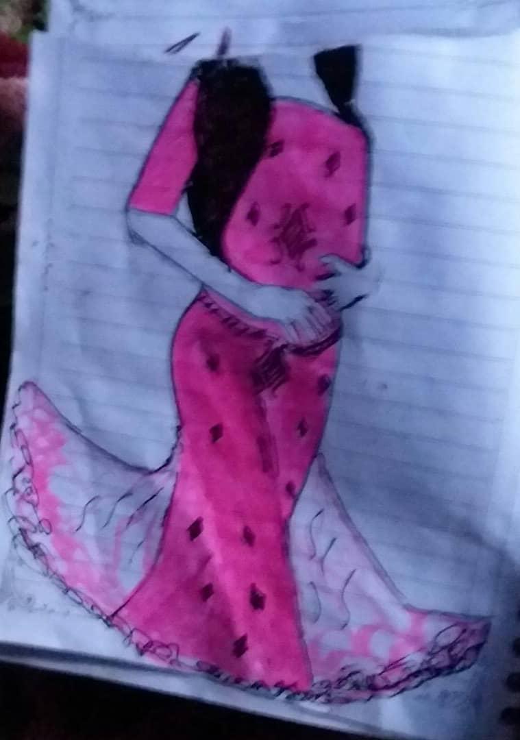 ويحدث أن يشمت العقل بالقلب قائلًا : أرأيت..!🖤