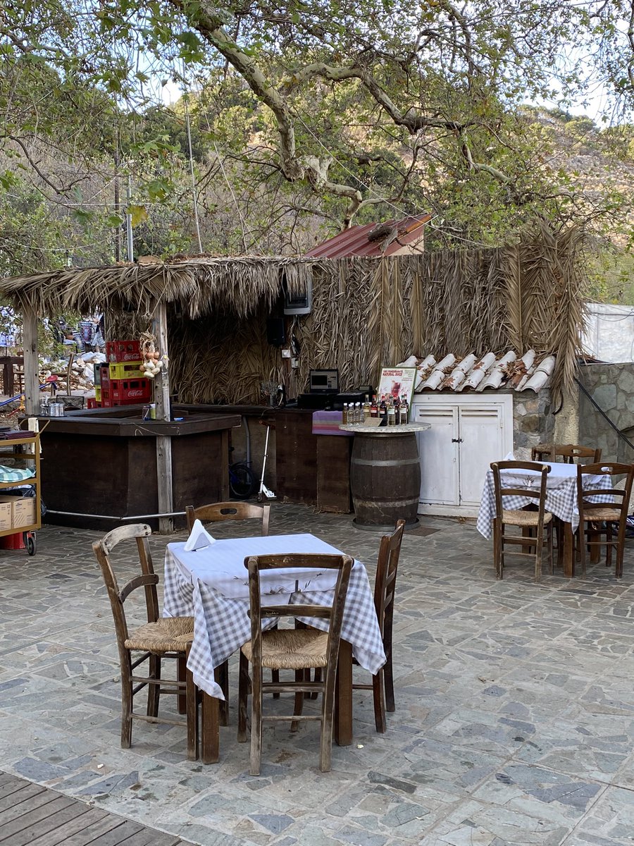AlizeeKorte's tweet photo. Ein paar Impressionen vom Ausflug in die Hochebene #Lassithi. Das Video zeigt die Straße hinauf in die Berge. #kreta https://t.co/d5v3kfnYlw