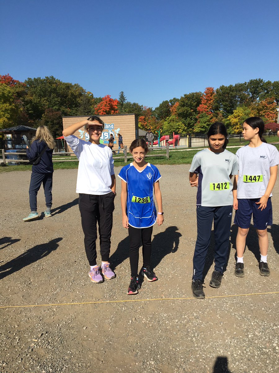 MsPrillo's tweet photo. Starting line photos @hnmcs at the Heart Lake cross country meet today! https://t.co/sBbUCft1Ps