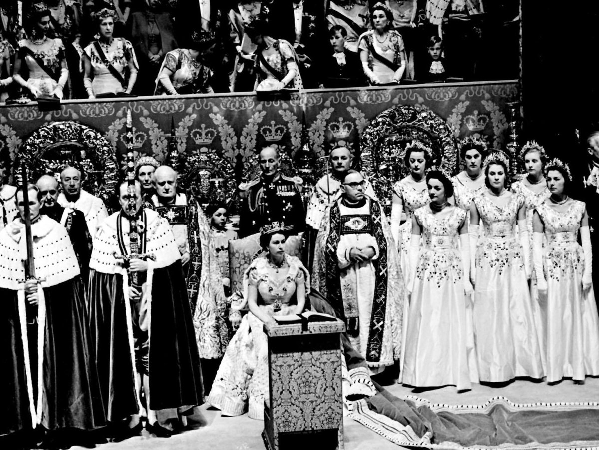 BREAKING NEWS from Buckingham Palace on the King’s Coronation date.
It will take place on Saturday 6 May at <a href="/wabbey/">Westminster Abbey</a> conducted by 
@JustinWelby.
King Charles III will be crowned alongside the Queen Consort.
The last Coronation was in June 1953 for Queen Elizabeth II