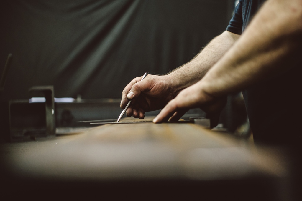 💥ABOUT US💥⁠ family owned company specialising in the design, manufacture &amp; supply of precision engineered products to the lift industry. Based in Essex, our workshop is fully equipped with state of the art plant and sheet metal working machinery
⁠
💻 pawleandco.com