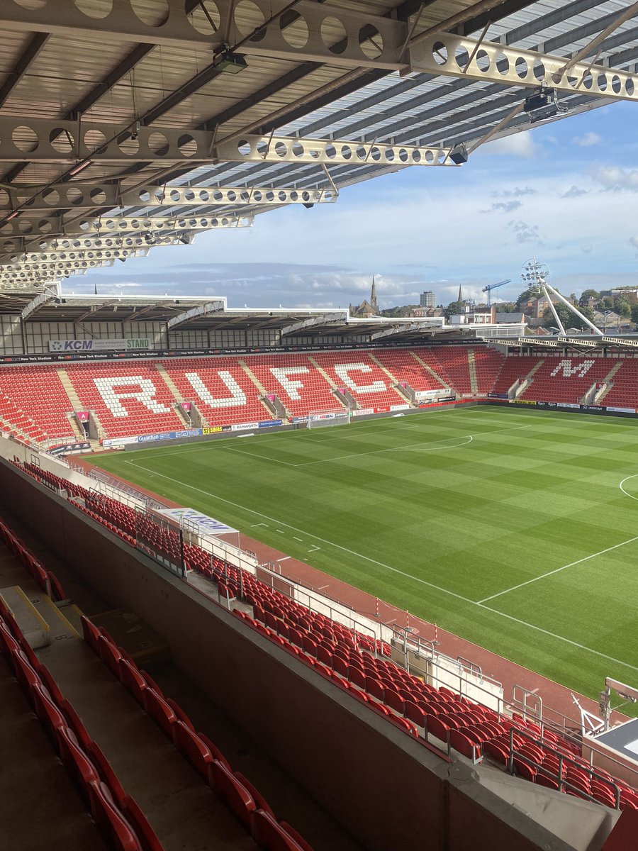 Celebrating  #AHPsDay a few days early with AHPs from across South Yorkshire <a href="/SYhealthcare/">South Yorkshire Integrated Care System</a> <a href="/SYB_ICS_AHPs/">South Yorkshire AHP Council & Faculty</a>