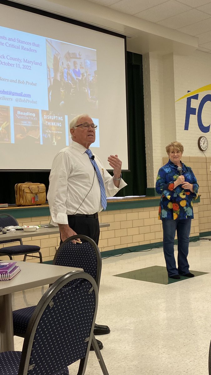 Lisa Halvis tweet media