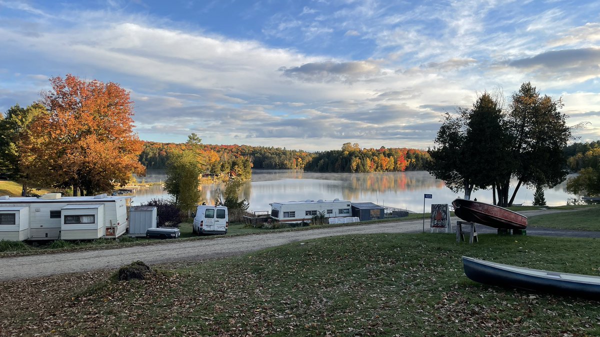 BPoullos's tweet photo. Another summer at the lake is over. https://t.co/F6OLm32TQt