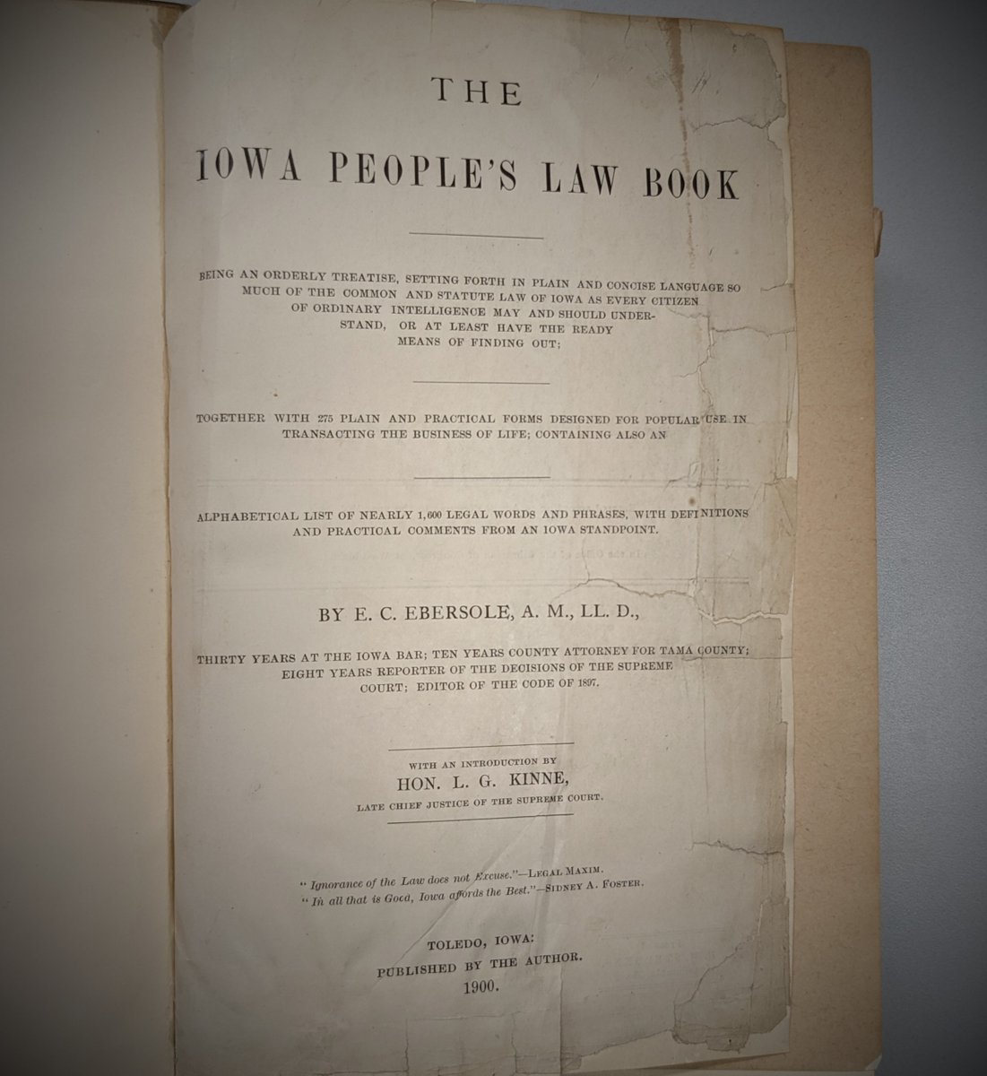 The Iowa People’s Law Book (1900) describes Iowa law "in plain and concise language” and was written with non-lawyers in mind. #PeoplesLawLibraryofIowa is part of a long line of resources meant to make the law more accessible for Iowans. peopleslawiowa.org