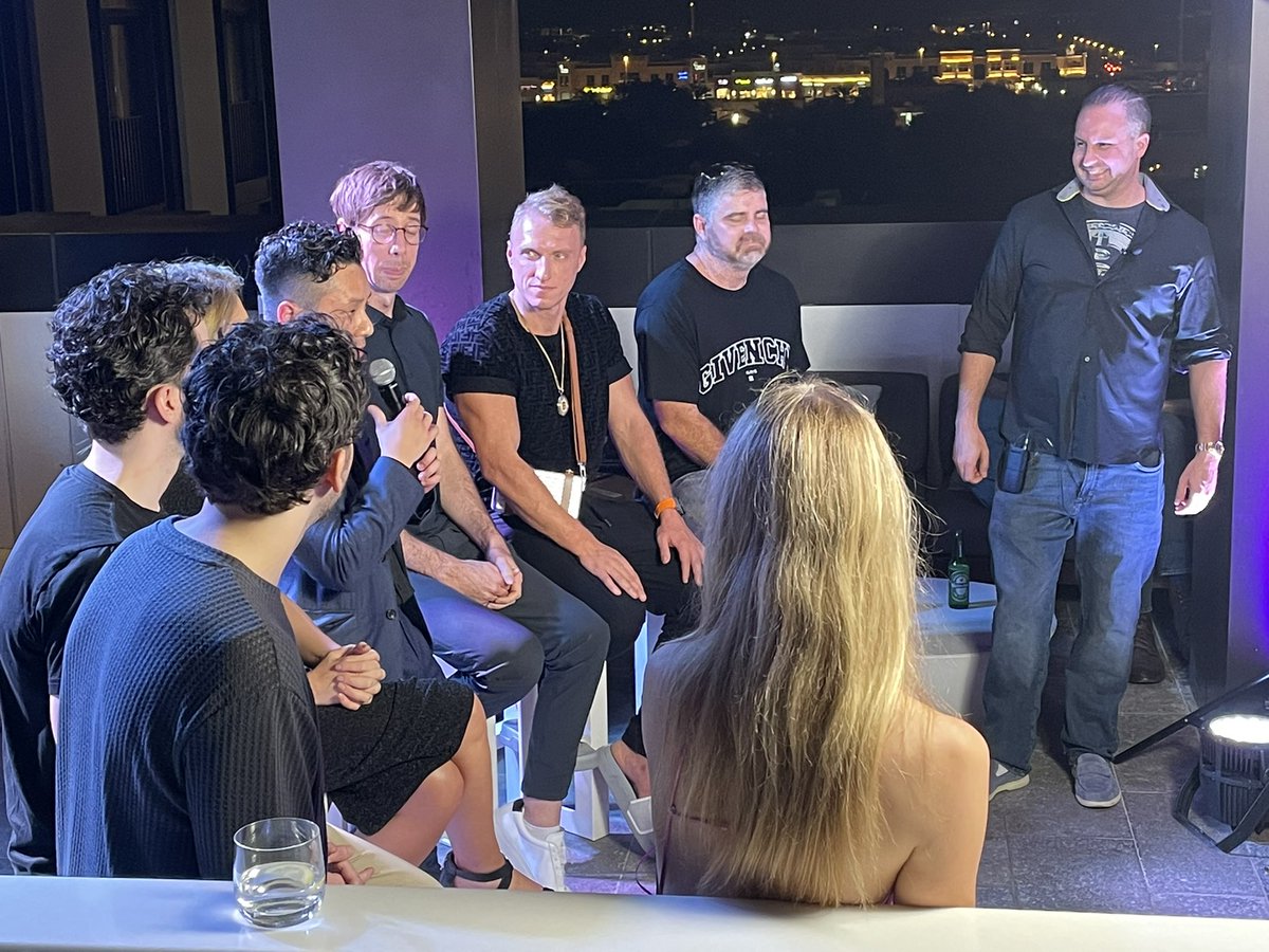 COINPAYMENTSNET's tweet photo. Right now in #DubaiCryptoParty @KitcoNewsNOW with @GarethSoloway @davidlin_TV @MichelleMakori
Sponsored by @CoinPaymentsNET https://t.co/h71RnoQ3xC