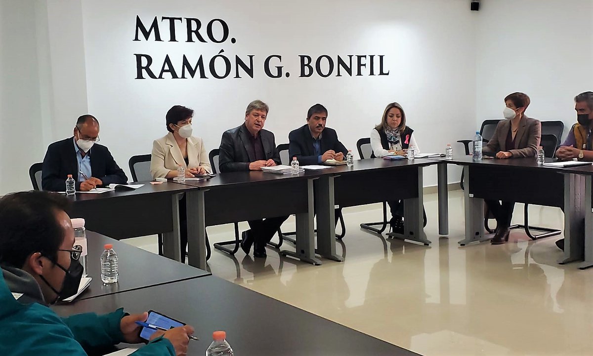 BasicaSEPH's tweet photo. Con la finalidad de brindar atención al aprendizaje escolar de estudiantes de educación básica, se da seguimiento al Programa Integral de Recuperación Académica. @natycastrejonv #PrimeroLaEducación #PrimeroElPueblo https://t.co/gi1ttULE9A