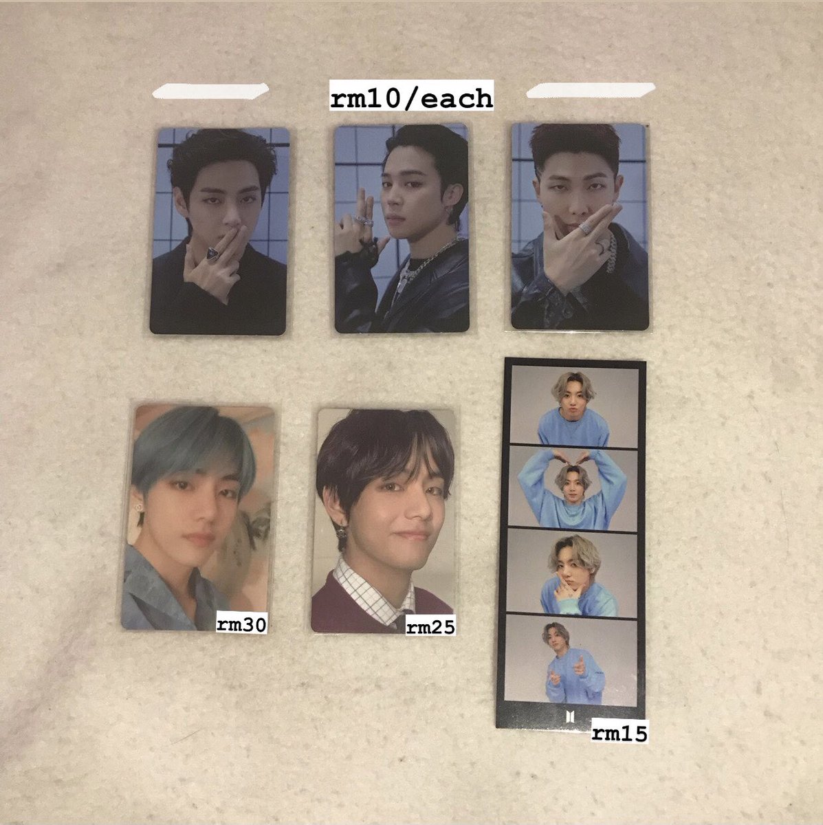 taetinity's tweet image. WTS!!!
clearing my collections 🛒

—price in pic
—on hand
—excl local postage only (rm8/wm)
—🌟a slightly defect
—dm me if you interested 

 #pasarbts #pasarBTSMY