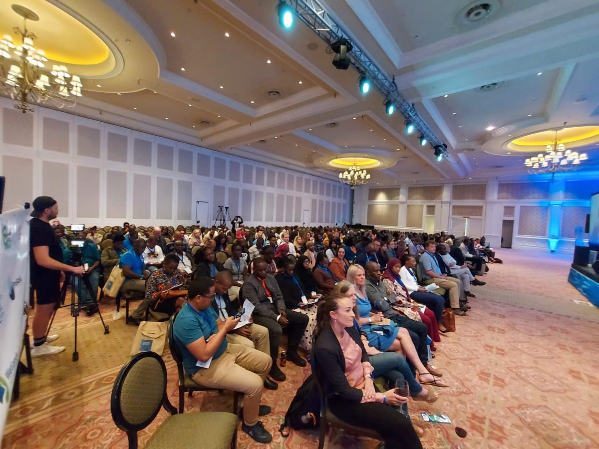 our_blue_future's tweet photo. #HappeningNow: OBF Launch is currently underway in Port Elizabeth, South Africa.

➡️ Join Virtual Event 🔗 https://t.co/7mm7Jou4Ui

#OurBlueFuture #OBF #OBFLaunch #WIOMSA #WIOMSA2022 #SustainableBlueEconomy #OceanDecade #saveouroceans #oceanlife #oceanconservation https://t.co/NmUoK04MMl